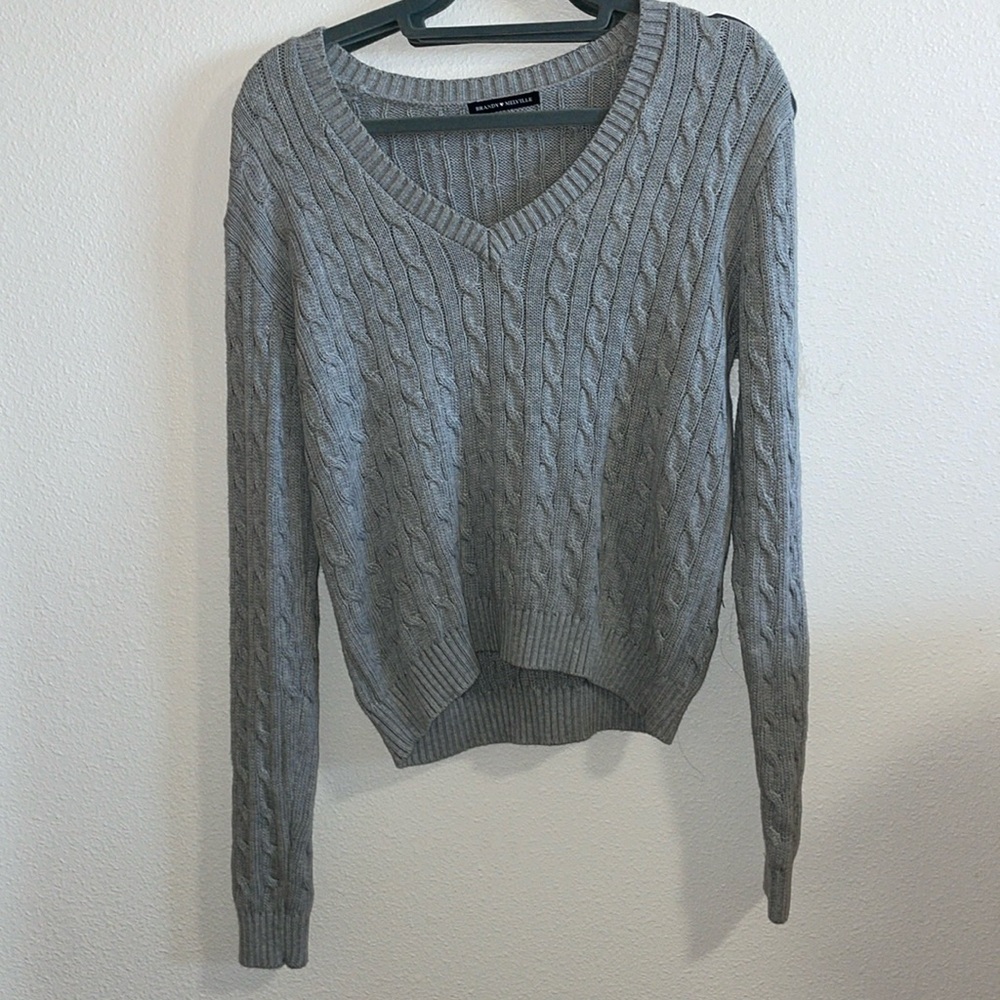 Brandy Melville Gray Cable Knit Sweater